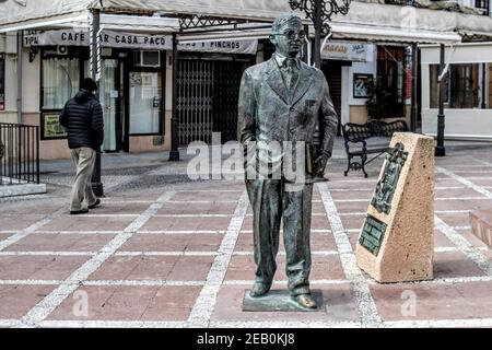 Blas Infante, die Statue von Blas Infante bekannt als der Vater von Andalusien auf der Plaza del Socorro Ronda Spanien.. Stockfoto