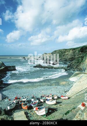 1992 Portugal - Fischerhafen in Azenha do Mar, Costa Vicentina, Bezirk Beja, Alentejo Litoral, Portugal,EU,Europa Stockfoto