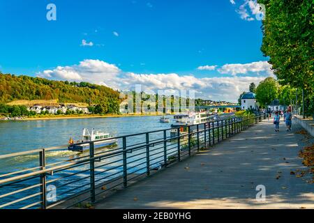 KOBLENZ, 13. AUGUST 2018: Rheinufer in Koblenz in Deutschland Stockfoto
