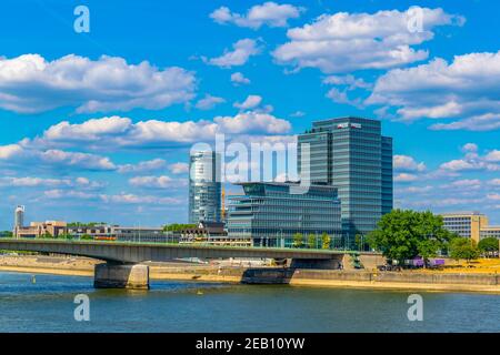 KÖLN, 11. AUGUST 2018: Kennedy-Kai in Köln Stockfoto