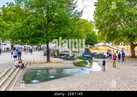 KÖLN, 11. AUGUST 2018: Uferpromenade in Köln Stockfoto