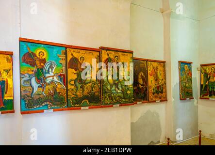 FAMAGUSTA, ZYPERN, 28. AUGUST 2017: Innenraum des Museums der Ikonen im Inneren des St. Barnabas Klosters auf Zypern Stockfoto