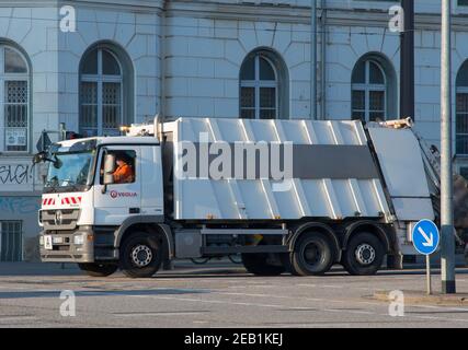 Rostock Deutschland - April 20. 2018: Müllabfuhr LKW Stockfoto