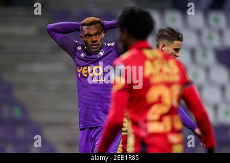 ANTWERPEN, BELGIEN - FEBRUAR 11: Segen Eleke von Beerschot VA während des Croky Cup-Spiels zwischen Beerschot und KV Mechelen im Olympiastadion auf Fe Stockfoto