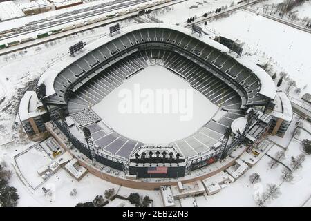 Eine Luftaufnahme des Guaranteed Rate Field, Sonntag, 7. Februar 2021, in Chicago. Das Stadion ist die Heimat der Chicago White Sox. Stockfoto