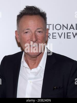 **Datei Foto** Bruce Springsteen Details ergeben sich aus der Verhaftung des DWI im November. NEW YORK, NEW YORK - JANUAR 08: Bruce Springsteen nimmt an der National Board of Review Annual Awards Gala in der Cipriani 42nd Street am 08. Januar 2020 in New York City Teil. Foto: Jeremy Smith/imageSPACE/MediaPunch Stockfoto