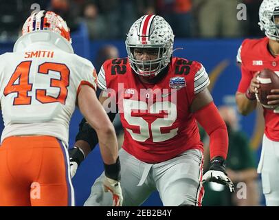 (DATEI FOTOS).ehemalige Ohio State Buckeies (52) Wyatt Davis wird voraussichtlich in der 1st oder 2nd Runde des 2021 NFL Draft gehen, hier ist er am 28. Dezember 2019 im Vergleich zu den Clemson Tigers, der NFL Draft wird in Cleveland, Ohio am 29. April 2021 stattfinden. (Obligatorische Gutschrift: Jose/MarinMedia.org/Cal Sport Media) (absoluter vollständiger Fotograf und Credits erforderlich) Stockfoto
