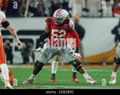 (DATEI FOTOS).ehemalige Ohio State Buckeies (52) Wyatt Davis wird voraussichtlich in der 1st oder 2nd Runde des 2021 NFL Draft gehen, hier ist er am 28. Dezember 2019 im Vergleich zu den Clemson Tigers, der NFL Draft wird in Cleveland, Ohio am 29. April 2021 stattfinden. (Obligatorische Gutschrift: Jose/MarinMedia.org/Cal Sport Media) (absoluter vollständiger Fotograf und Credits erforderlich) Stockfoto