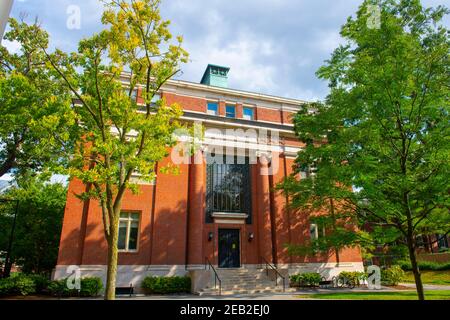 Emerson Hall Philosophy Department in Old Harvard Yard in Harvard University in der Stadt Cambridge, Massachusetts MA, USA. Stockfoto