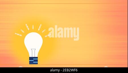 Ein Konzeptbild, das eine neue Idee mit Hilfe von darstellt Eine leuchtende Glühbirne auf einem hellen Orange Hintergrund und Raum, um etwas zu schreiben Stockfoto