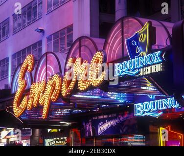 2000 HISTORISCHES EMPIRE LEICESTER SQUARE LONDON ENGLAND GROSSBRITANNIEN Stockfoto