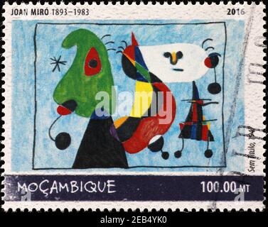 Abstraktes Gemälde von Joan Mirò auf afrikanischer Briefmarke Stockfoto