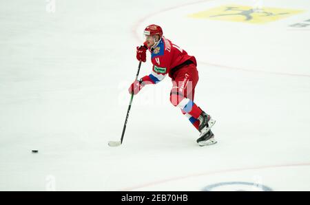 Malmoe, Schweden. Februar 2021, 11th. Daniil Zhuravlyov (4) aus Russland in der Beijer Hockey Games 2021 Spiel zwischen Russland und Finnland in der Malmoe Arena in Malmoe gesehen. (Foto Kredit: Gonzales Foto/Alamy Live News Stockfoto