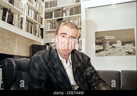 Der Deutsche Schauspieler Und Synchronsprecher Peter Pasetti, 1970er Jahre Deutschland. Deutscher Schauspieler und Synchronsprecher Schauspieler Peter Pasetti, Deutschland der 1970er Jahre. 24x36Neg555 Stockfoto