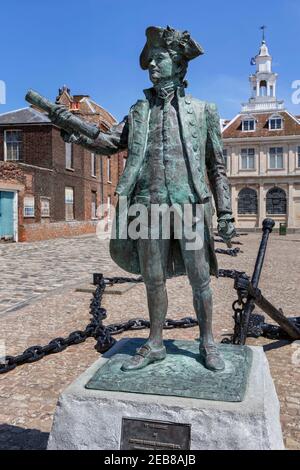 Die Statue von George Vancouver in Kings Lynn, Purfleet Kai, Norfolk Stockfoto