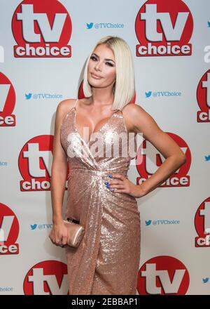 Chloe Simms kommt bei den TV Choice Awards 2016 im Dorchester Hotel, London an. Stockfoto