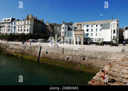 Porte de la Glaciere, Port du Rosmeur, Douarnenez, Finistere, Bretagne, Bretagne, Frankreich, Europa Stockfoto