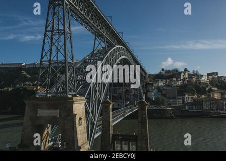 Dom Luís I Verbindungsstadt Porto und Vila Nova de Gaia, Portugal. Stockfoto