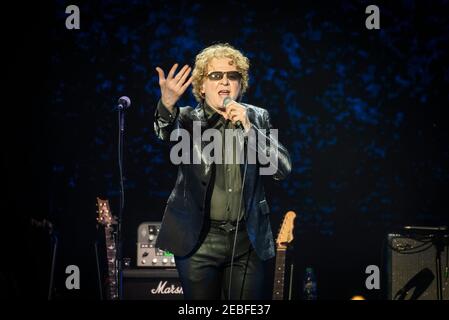 Mick Hucknall spielt live während des Music for Marsden Konzerts in der O2 Arena, Greenwich, London. Bilddatum: Dienstag, 3rd. März 2020. Bildnachweis sollte lauten: David Jensen Stockfoto