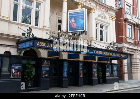 Das Duke of York Theater, das wegen der Covid-19-Pandemie geschlossen ist und wahrscheinlich bald eröffnet wird, es sei denn, die Richtlinien der Regierung ändern sich, St Martins Lane, London. Stockfoto