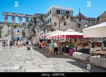 Split - Kroatisch - Dalmatien - 30. August 2019: Die Altstadt von Split, Kroatien Stockfoto