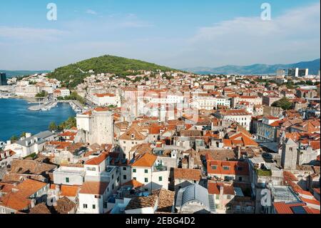 Blick auf die Stadt Split an der Adriaküste Kroatiens Stockfoto