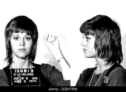 JANE FONDA amerikanische Filmschauspielerin in einem Polizeimissschuss 3. November 1970 nach ihrer Verhaftung wegen erfundeter Anschuldigungen des Drogenschmuggels. Stockfoto