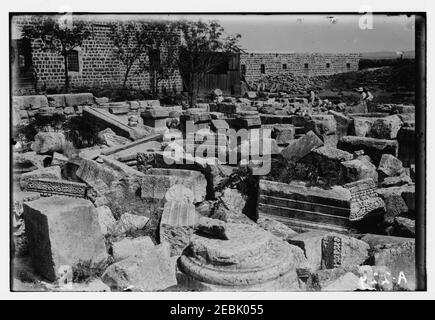 Nördliche Aussicht. Bemerkenswerte Überreste der Synagoge von Kafarnaum. Ml Fragmente Stockfoto
