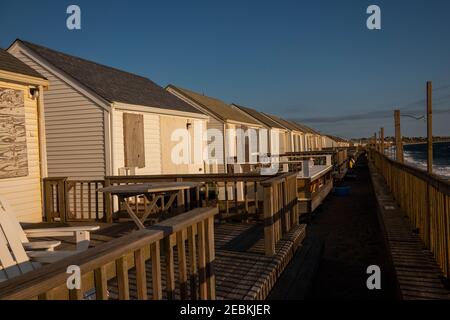 Sommerhütten für den Winter in Cape Cod Massachusetts Stockfoto