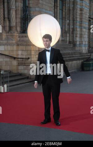 Matt Edmondson kommt auf den roten Teppich für The Believe In Magic Charity Fundraiser Cinderella Ball bei der Naturgeschichte Museum in London Stockfoto