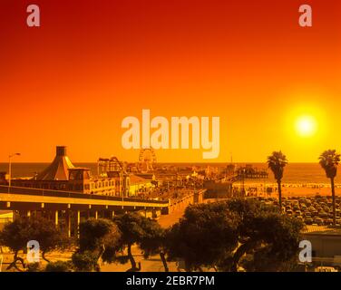 2001 HISTORISCHER SANTA MONICA PIER SANTA MONICA KALIFORNIEN USA Stockfoto