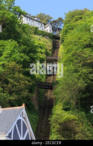 Lynton und Lynmouth Cliff Railway ist Wasserkraft betriebene Standseilbahn verbinden die beiden Städte. Stockfoto