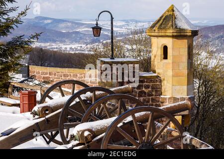 Die alten Kanonen der Wartburg bei Eisenach in Deutschland Stockfoto