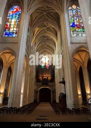 Kirche St. Gervais St. Protais, Paris. Rückseite der Kirche mit der Orgel. Stockfoto