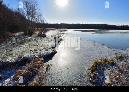 Szenen um den Wintersett Stausee im Winter Stockfoto