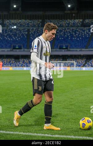 Neapel, Kampanien, Italien. Februar 2021, 13th. Während des italienischen Serie A Fußballmatches SSC Napoli gegen FC Juventus am 13. Februar 2021 im Diego Armano Maradona Stadion in Neapel.im Bild: Federico Chiesa. Quelle: Fabio Sasso/ZUMA Wire/Alamy Live News Stockfoto