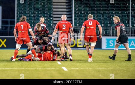 London, Großbritannien. Februar 2021, 13th. Saracens sichern den Ball während des Trailfinders Challenge Cup-Spiels zwischen Saracens und Doncaster Knights im Stonex Stadium, London, England am 13. Februar 2021. Foto von Phil Hutchinson. Nur redaktionelle Verwendung, Lizenz für kommerzielle Nutzung erforderlich. Keine Verwendung bei Wetten, Spielen oder Veröffentlichungen einzelner Vereine/Vereine/Spieler. Kredit: UK Sports Pics Ltd/Alamy Live Nachrichten Stockfoto