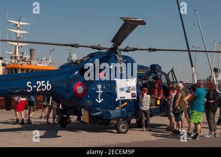 Korsor Dänemark - August 22. 2015: Lynx Naval Helicopter von Squadron 723 der Königlich Dänischen Luftwaffe wird der Öffentlichkeit auf der Freiluftfahrt auf Ko gezeigt Stockfoto