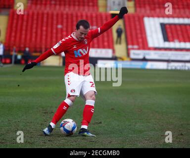 Woolwich, Großbritannien. Februar 2021, 13th. WOOLWICH, Großbritannien, FEBRUAR 13: Charlton Athletic's Liam Miller (Leihgabe aus Liverpool) während der Sky Bet League One zwischen Charlton Athletic und Gillinghamat The Valley, Woolwich am 13th. Februar 2021 Credit: Action Foto Sport/Alamy Live News Stockfoto