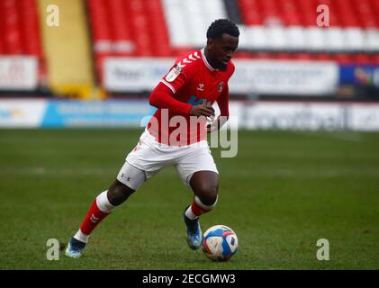 Woolwich, Großbritannien. Februar 2021, 13th. WOOLWICH, Vereinigtes Königreich, FEBRUAR 13:Charlton Athletic Diallang Jaiyesimi während Sky Bet League One zwischen Charlton Athletic und Gillinghamat The Valley, Woolwich am 13th Februar, 2021 Credit: Action Foto Sport/Alamy Live News Stockfoto