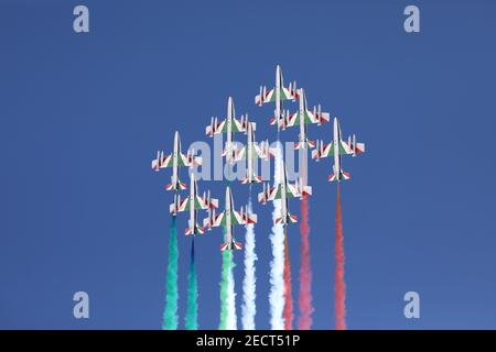 Vertigine, Cortina (BL), Italien. Februar 2021, 14th. Frecce Tricolori akrobatische Luftpatrouille während 2021 FIS Alpine World SKI Championships - Abfahrt - Männer, alpines Skirennen - Foto Luca Tedeschi/LM Credit: LiveMedia/Alamy Live News Stockfoto