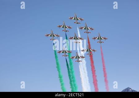 Vertigine, Cortina (BL), Italien. Februar 2021, 14th. Frecce Tricolori akrobatische Luftpatrouille während 2021 FIS Alpine World SKI Championships - Abfahrt - Männer, alpines Skirennen - Foto Luca Tedeschi/LM Credit: LiveMedia/Alamy Live News Stockfoto