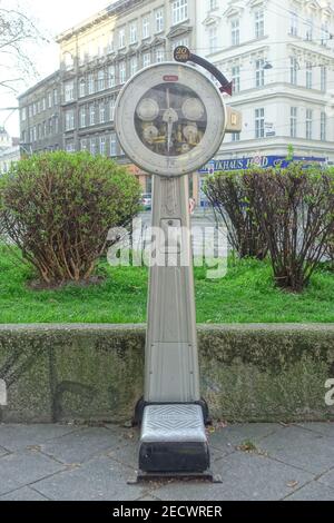 Wien, öffentliche Personenwaage Stockfoto