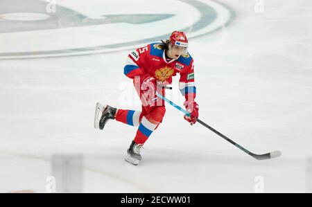 Malmoe, Schweden. Februar 2021, 13th. Danila Moiseyev (95) aus Russland in der Beijer Hockey Games 2021 Spiel zwischen Schweden und Russland in der Malmoe Arena in Malmoe gesehen. (Foto Kredit: Gonzales Foto/Alamy Live News Stockfoto