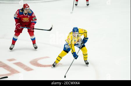 Malmoe, Schweden. Februar 2021, 13th. Daniel Viksten (41) aus Schweden gesehen in der Beijer Hockey Games 2021 Spiel zwischen Schweden und Russland in der Malmoe Arena in Malmoe. (Foto Kredit: Gonzales Foto/Alamy Live News Stockfoto