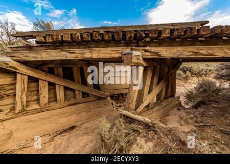 Old Denver & Rio Grande Western Railroad Brücke in der alten Kohlebergbau Geisterstadt Sego, Utah, USA Stockfoto