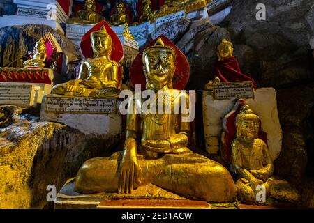 Vergoldete buddha-Bilder in den Höhlen von Pindaya, Shan Staat, Myanmar Stockfoto