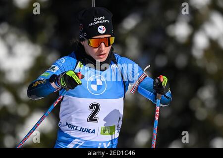 Pokljuka, Slowenien. Februar 2021, 14th. Biathlon: Weltmeisterschaft, Verfolgung 10 km, Damen: Anais Chevalier-Bouchet aus Frankreich. Quelle: Sven Hoppe/dpa/Alamy Live News Stockfoto