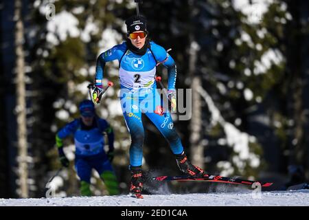 Pokljuka, Slowenien. Februar 2021, 14th. Biathlon: Weltmeisterschaft, Verfolgung 10 km, Damen: Anais Chevalier-Bouchet aus Frankreich. Quelle: Sven Hoppe/dpa/Alamy Live News Stockfoto