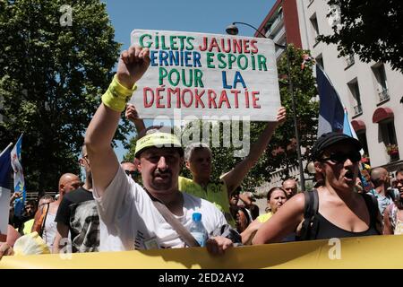 PARIS, FRANKREICH - 29th. JUNI 2019: 33rd Gilets Juanes Gelbwesten Protest in Paris. Stockfoto